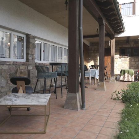 Posada La Estela De Barros Corrales De Buelna Bagian luar foto