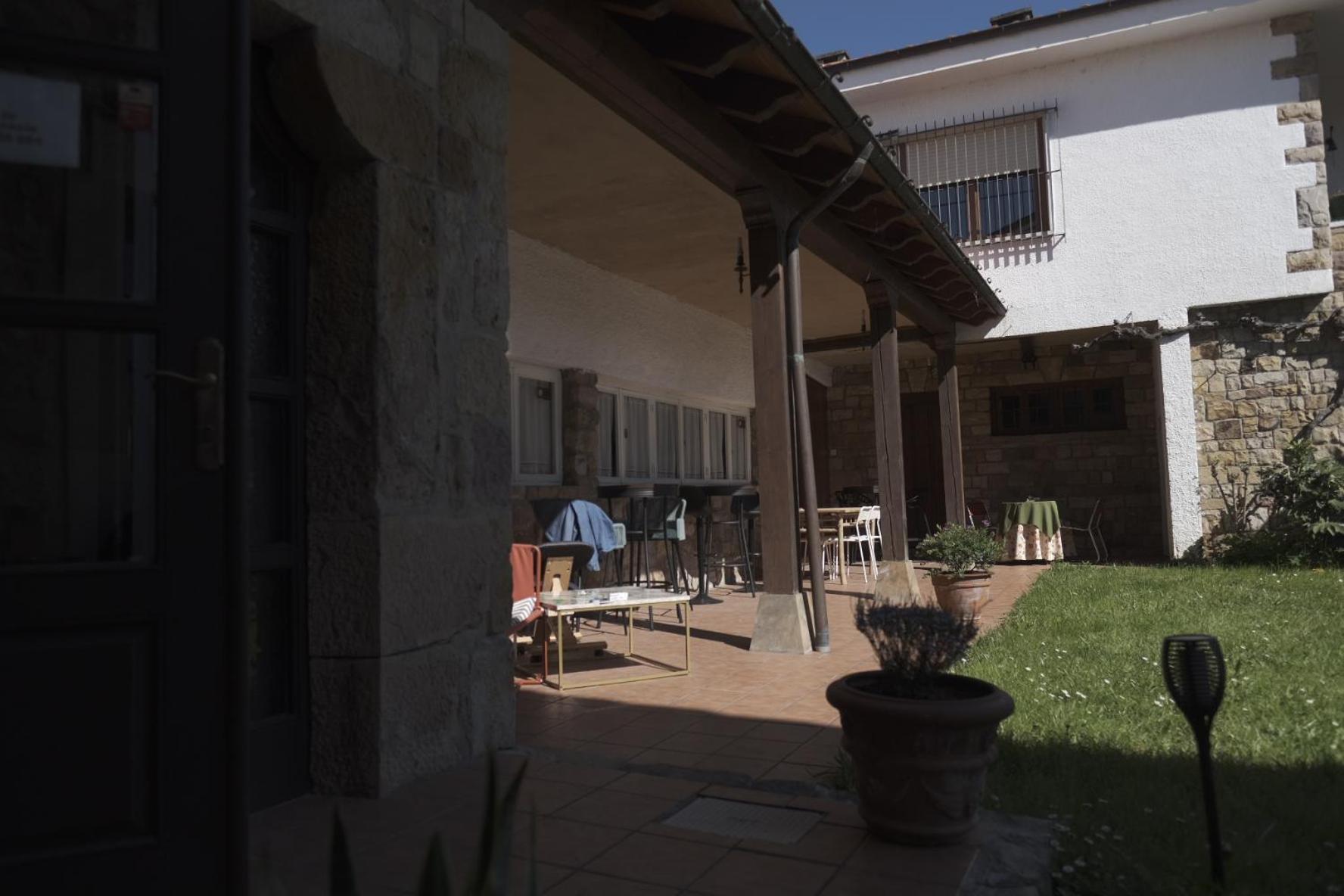 Posada La Estela De Barros Corrales De Buelna Bagian luar foto